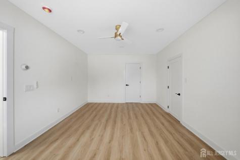 68 Port Reading Avenue Woodbridge Proper NJ 07095