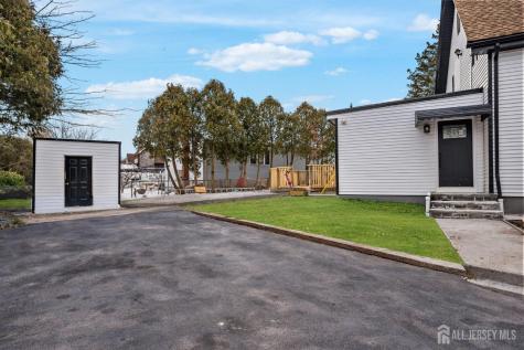 68 Port Reading Avenue Woodbridge Proper NJ 07095