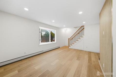 68 Port Reading Avenue Woodbridge Proper NJ 07095