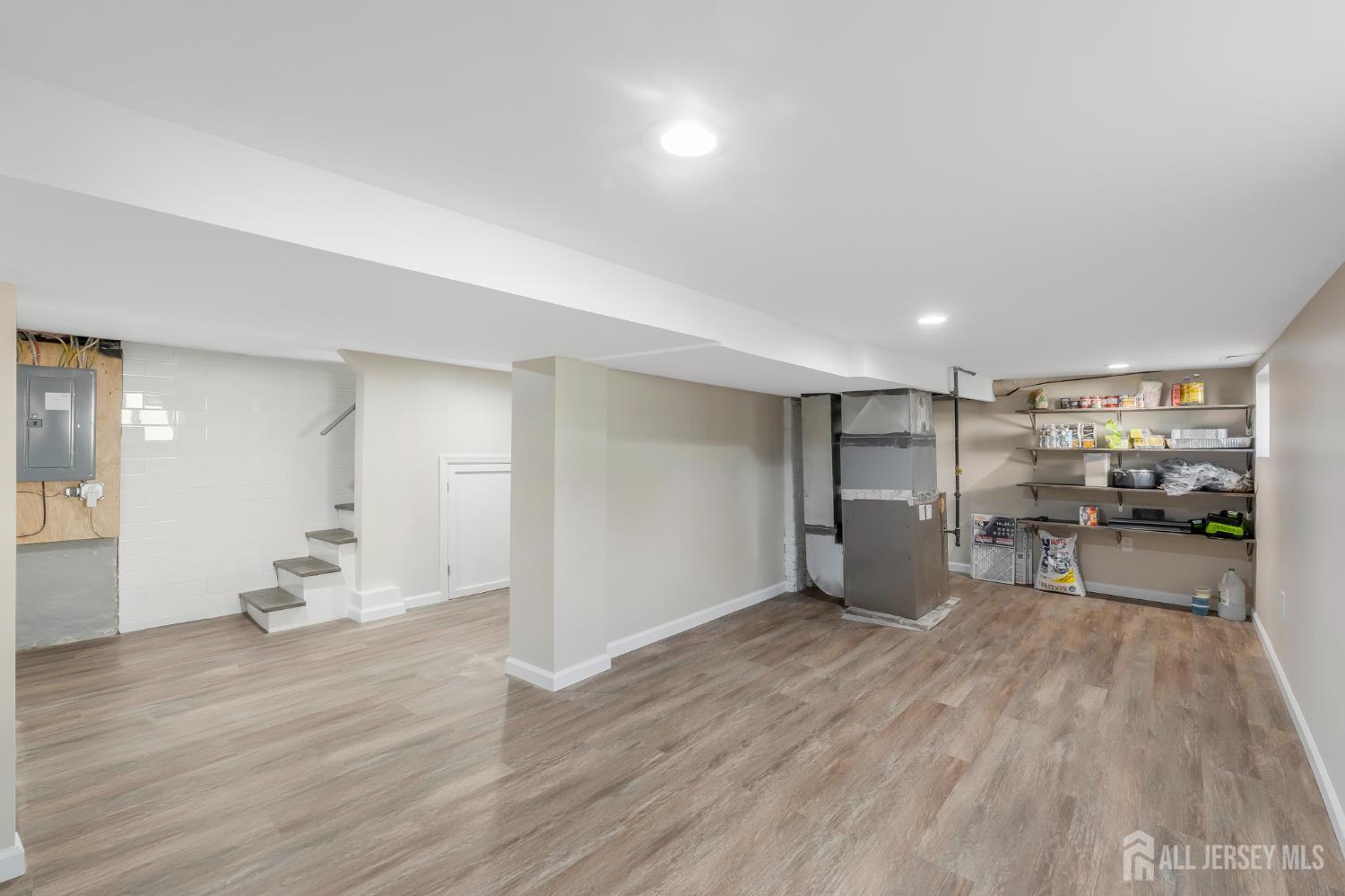 208 Walnut Street Roselle Park NJ 07204
