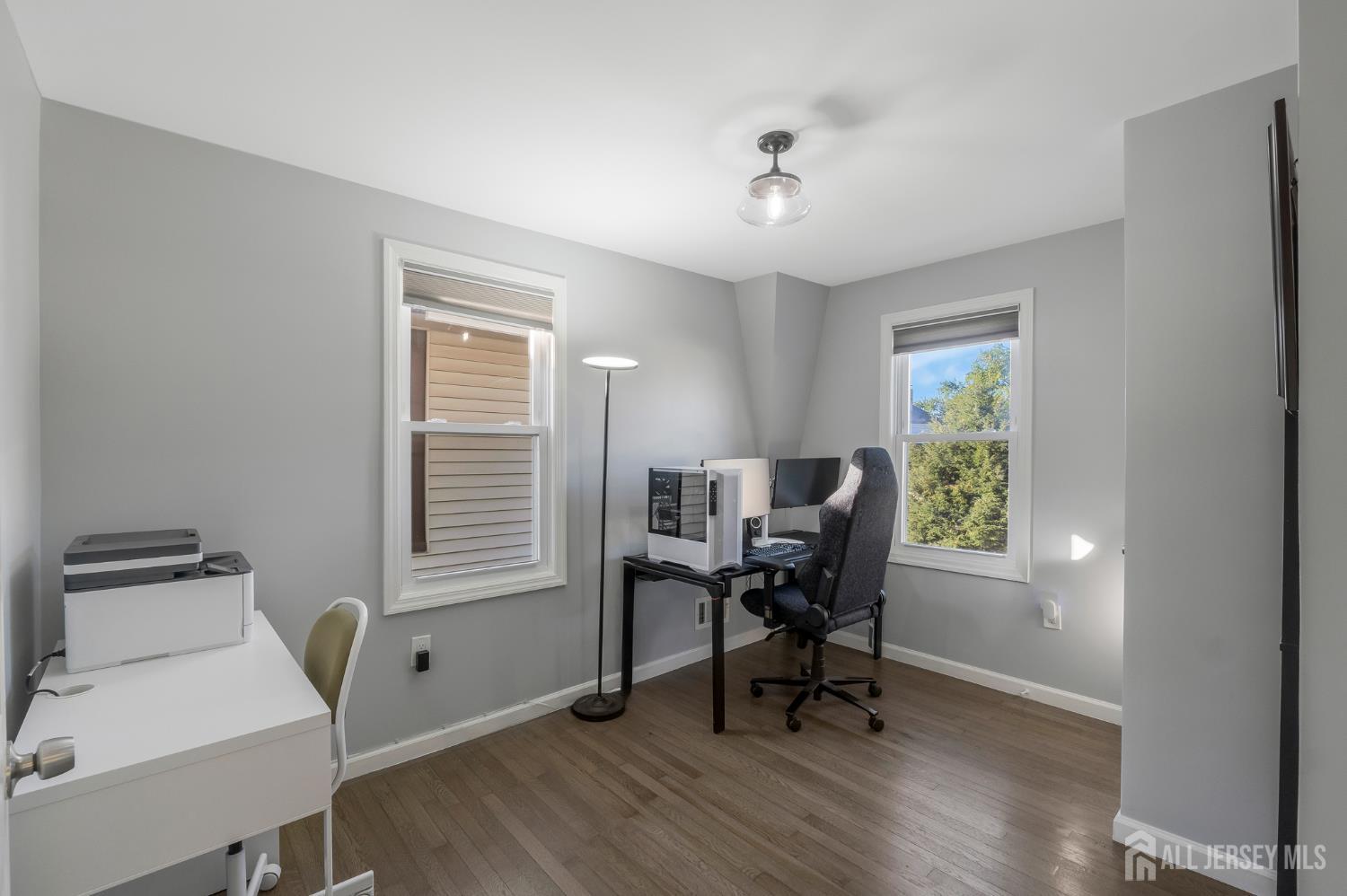 208 Walnut Street Roselle Park NJ 07204