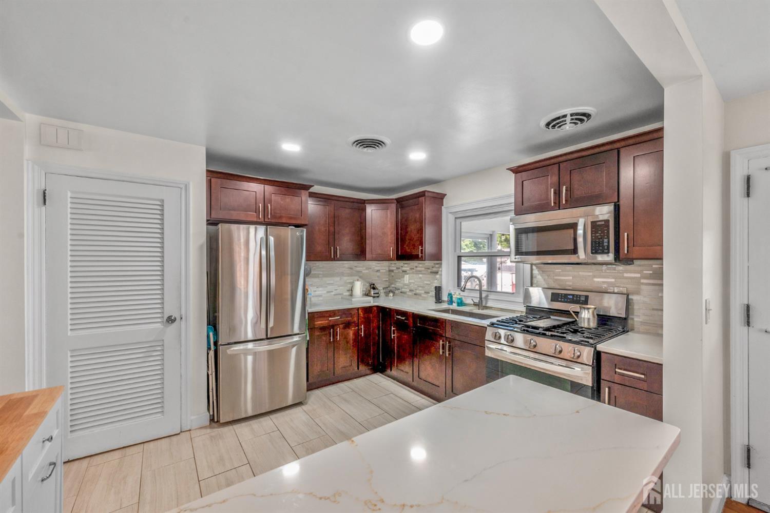 701 Denninger Road North Plainfield NJ 07063