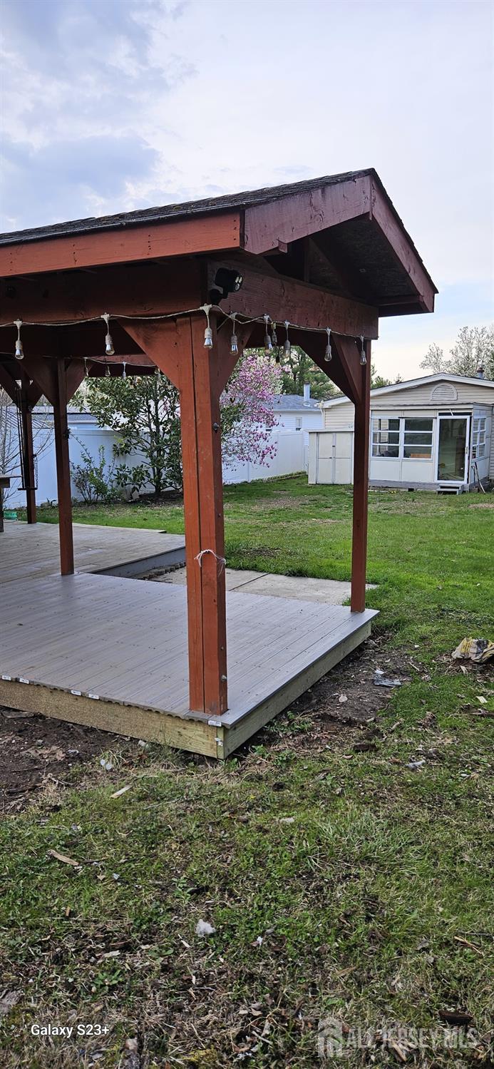68 Deer Way Manalapan NJ 07726