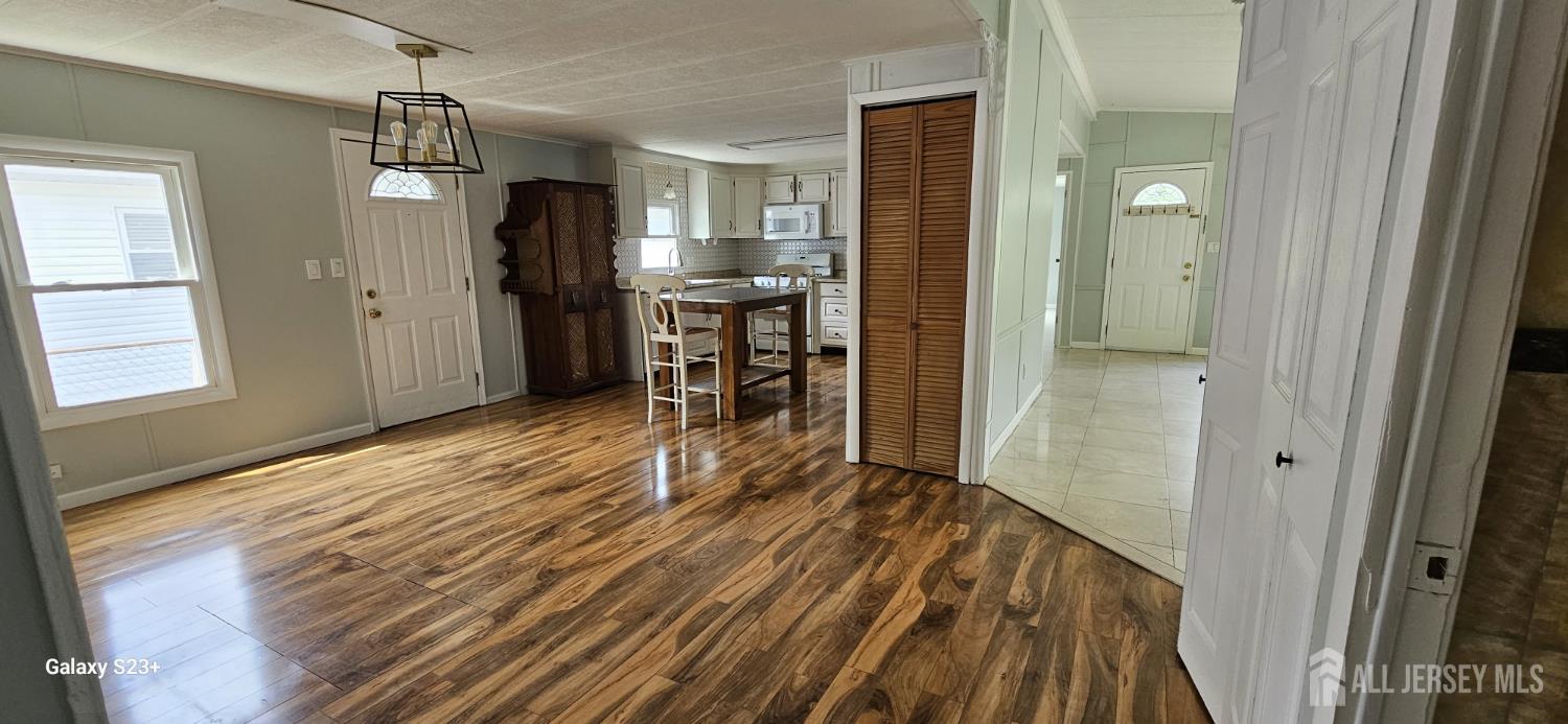 68 Deer Way Manalapan NJ 07726