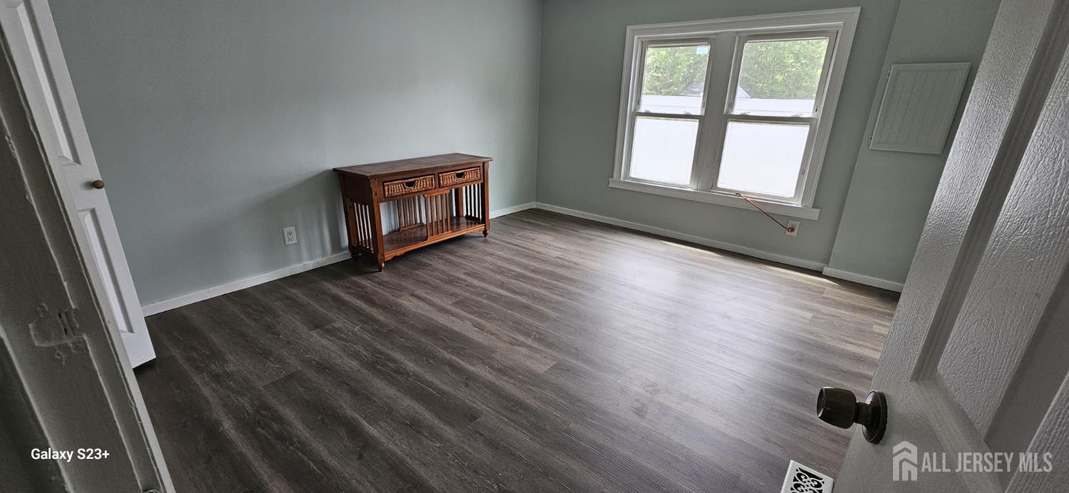 68 Deer Way Manalapan NJ 07726