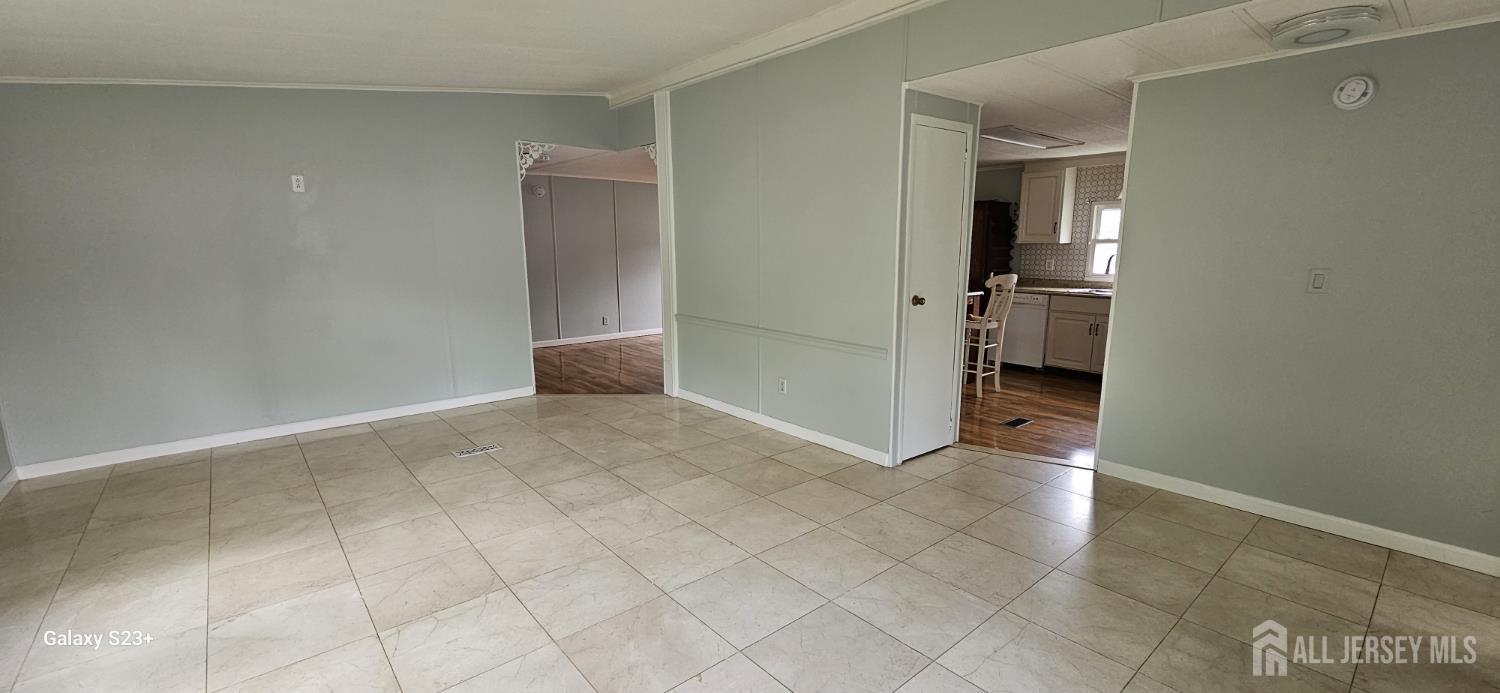68 Deer Way Manalapan NJ 07726
