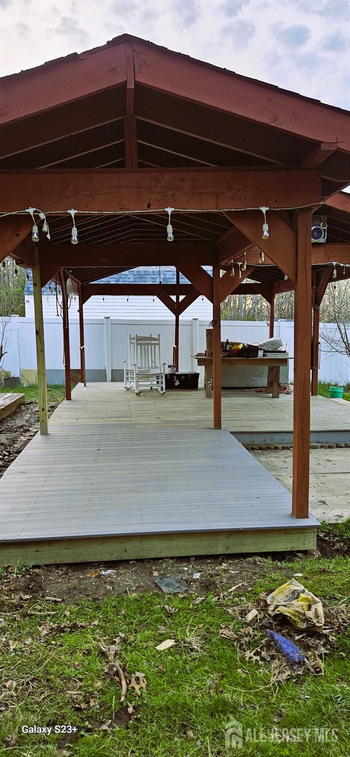 68 Deer Way Manalapan NJ 07726