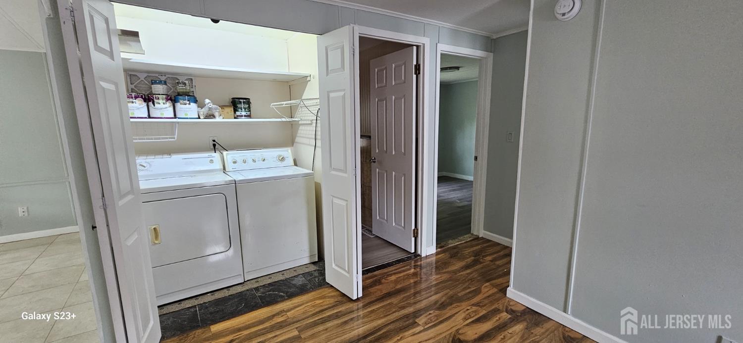 68 Deer Way Manalapan NJ 07726