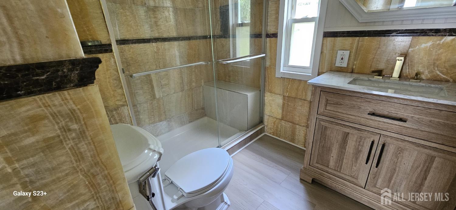 68 Deer Way Manalapan NJ 07726