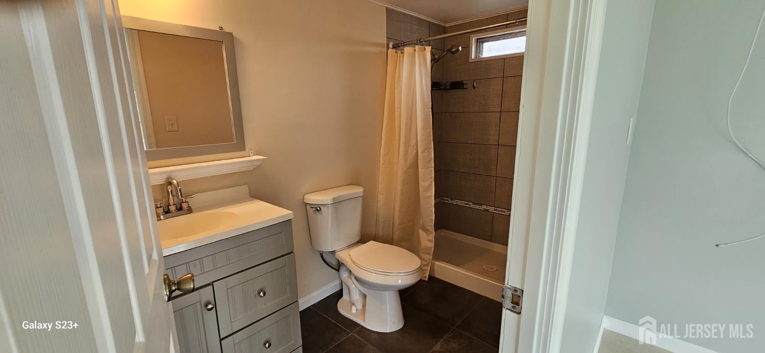 68 Deer Way Manalapan NJ 07726