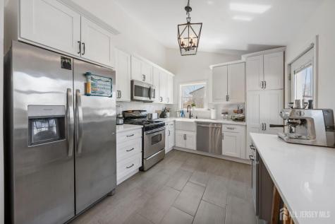 22 Partch Place Edison NJ 08817