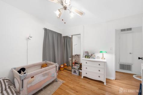 22 Partch Place Edison NJ 08817