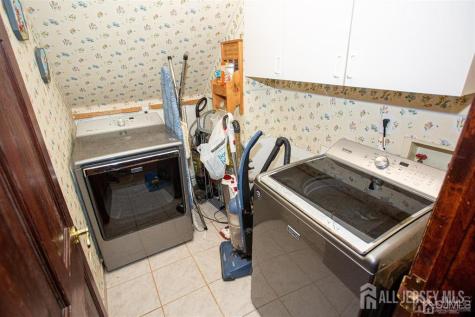 219 Johnson Lane Sayreville NJ 08859