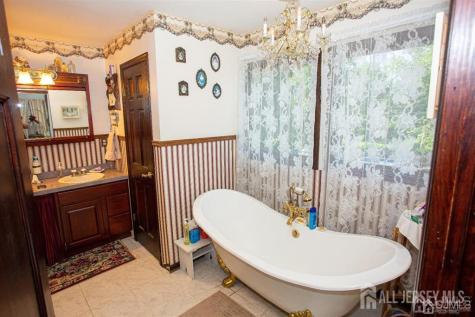 219 Johnson Lane Sayreville NJ 08859
