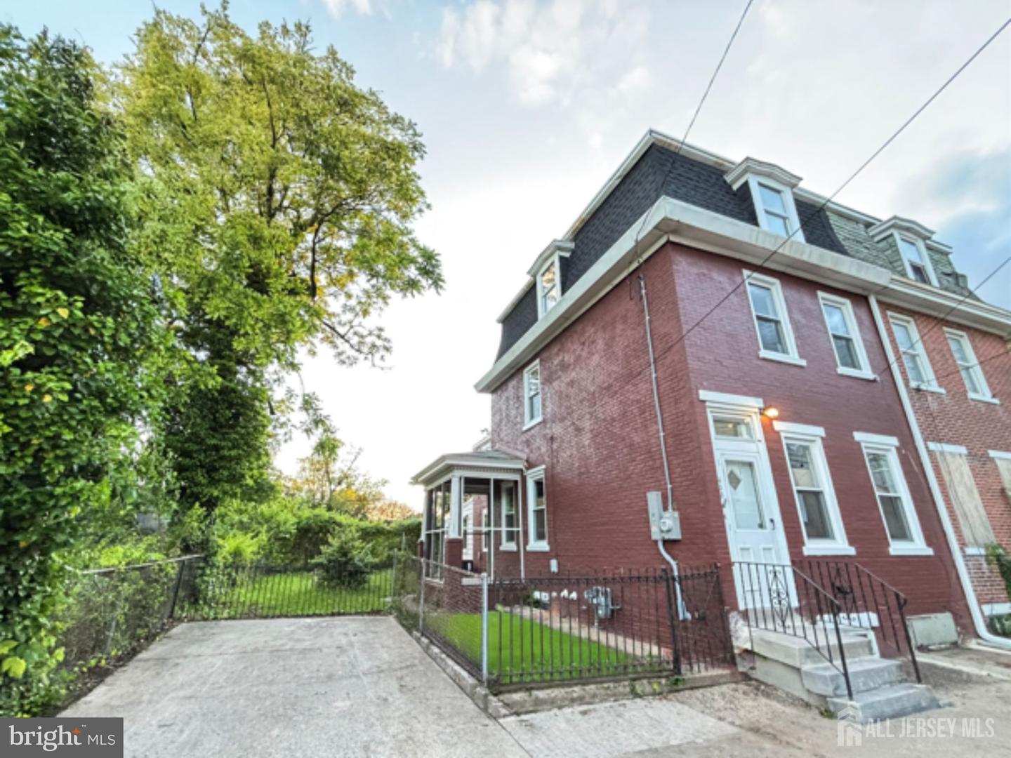 438 Lawrence Street Burlington City NJ 08