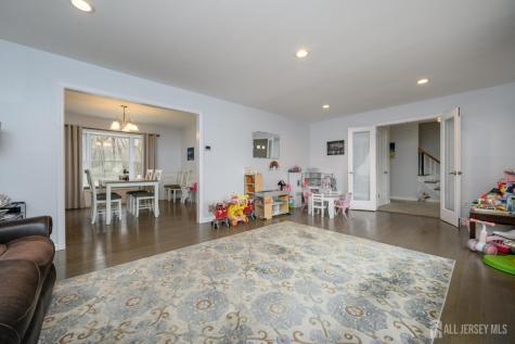 22 Brook Drive Milltown NJ 08850