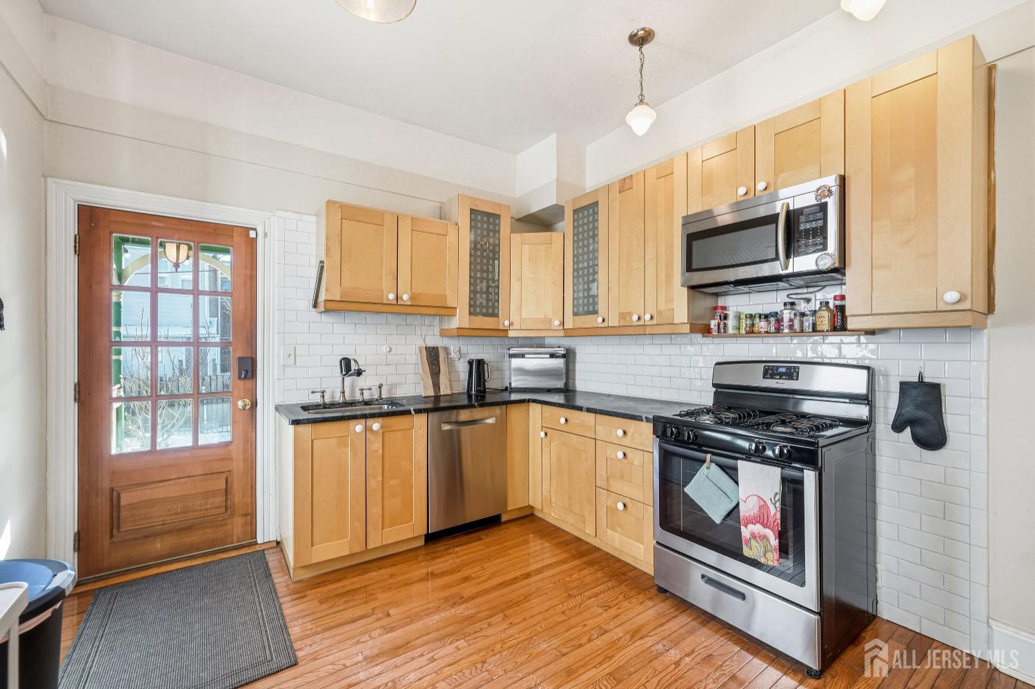 346 E Union Street Burlington City NJ 08016