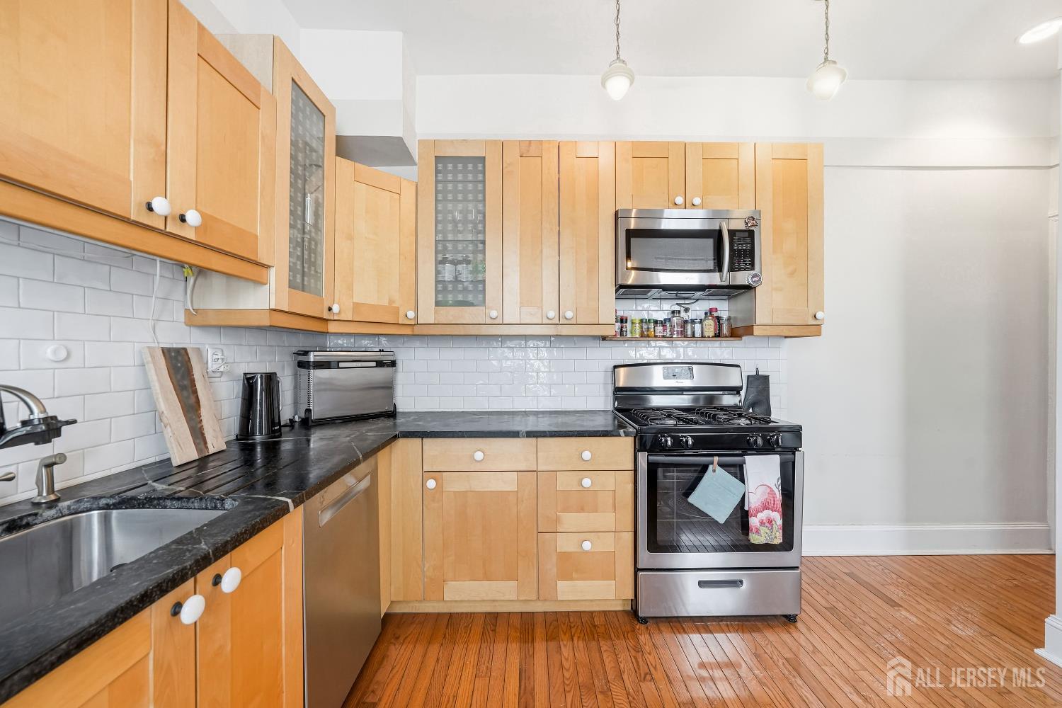 346 E Union Street Burlington City NJ 08016