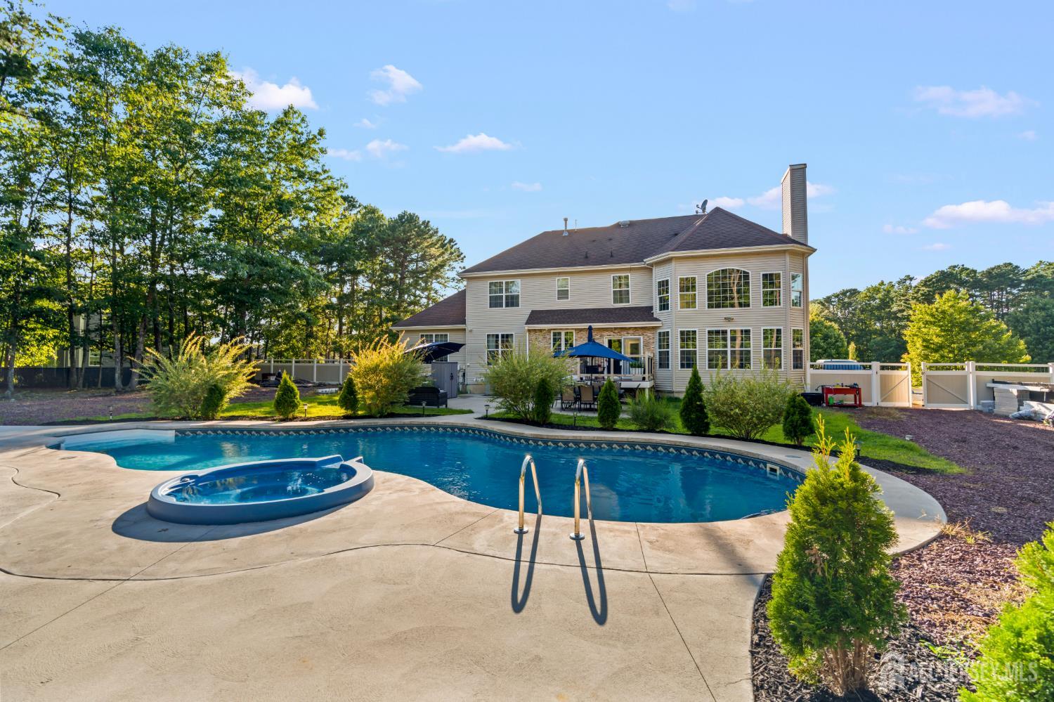 10 Altori Court Little Egg Harbor NJ 08087
