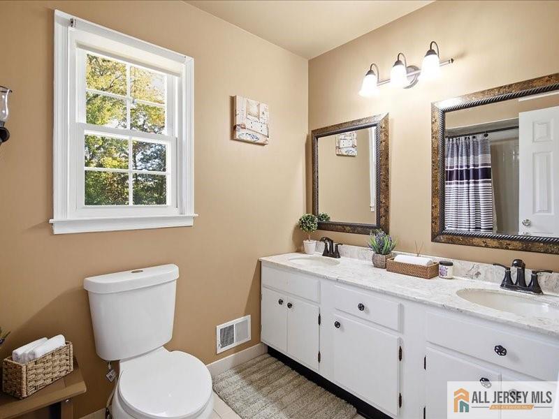 78 Henderson Road South Brunswick NJ 08824