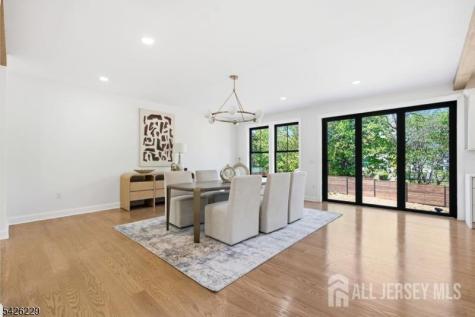 61 Hickory Street Metuchen NJ 08840
