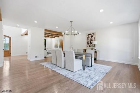 61 Hickory Street Metuchen NJ 08840