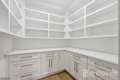 61 Hickory Street Metuchen NJ 08840