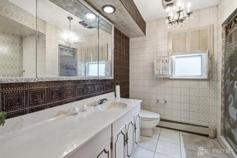 1868 Amwell Road Franklin Twsp NJ 08873