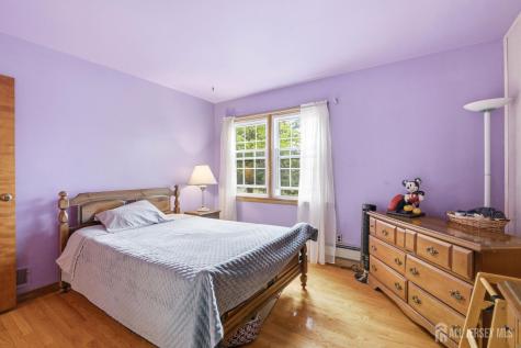 1868 Amwell Road Franklin Twsp NJ 08873