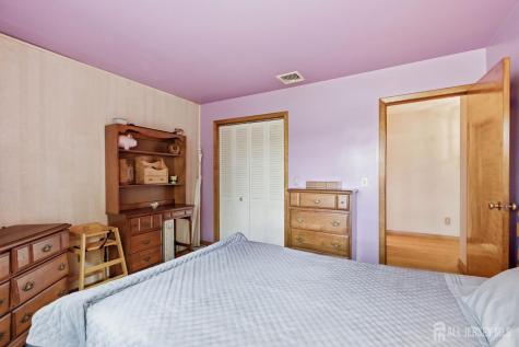 1868 Amwell Road Franklin Twsp NJ 08873