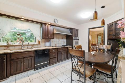 1868 Amwell Road Franklin Twsp NJ 08873