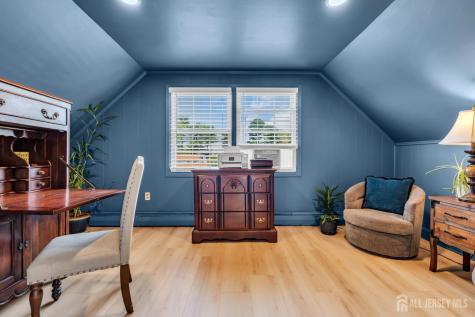 40 Icemeadow Lane Aberdeen NJ 07747