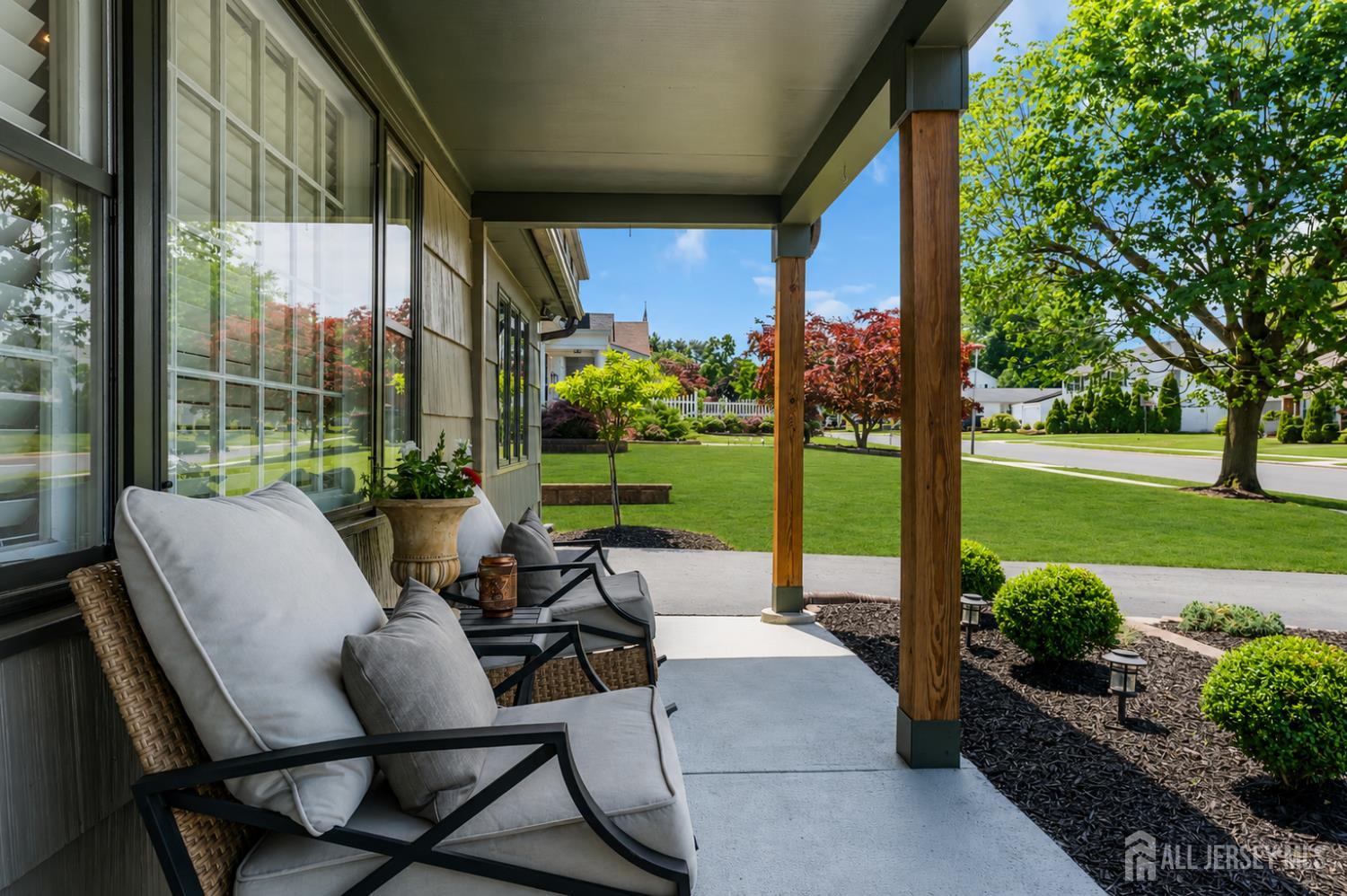 40 Icemeadow Lane Aberdeen NJ 07747