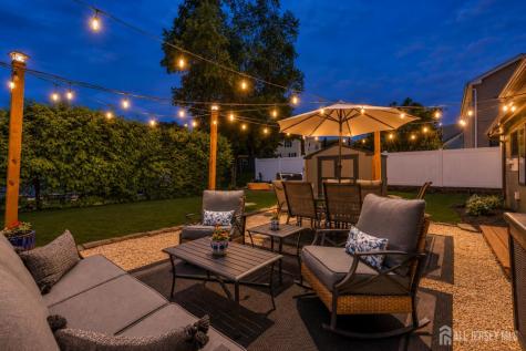 40 Icemeadow Lane Aberdeen NJ 07747