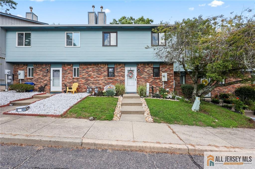 Howell NJ, 3 Eagle Court