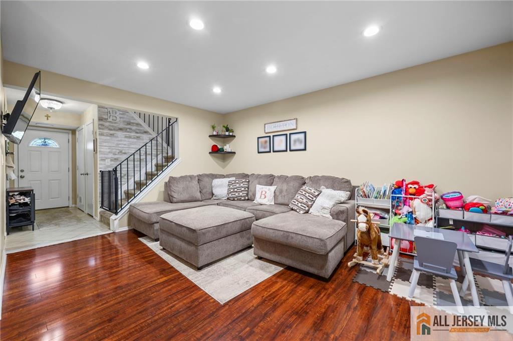 3 Eagle Court Howell NJ 07731