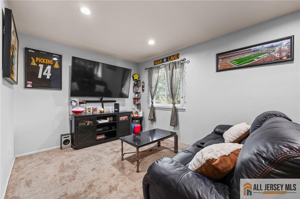 3 Eagle Court Howell NJ 07731