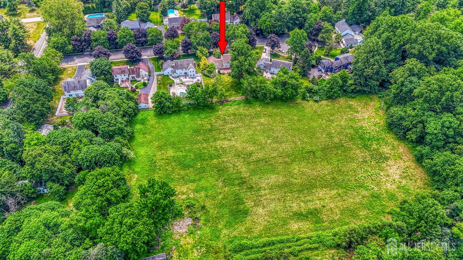 7 Lake Farrington Drive North Brunswick NJ 08902