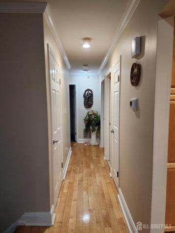 71 Rodak Circle Edison NJ 08817