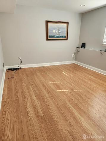 71 Rodak Circle Edison NJ 08817