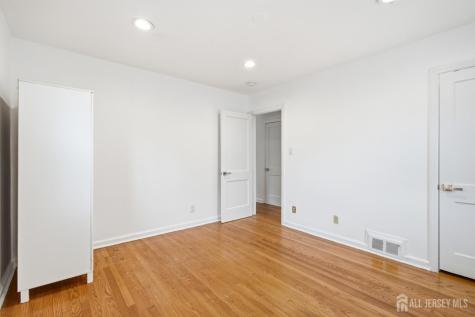 1026 Bashford Avenue Union Twp NJ 07083