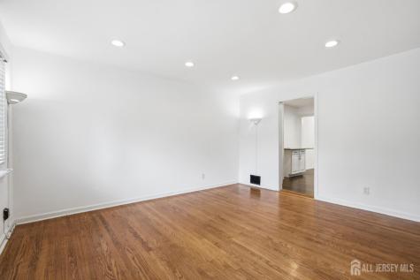 1026 Bashford Avenue Union Twp NJ 07083