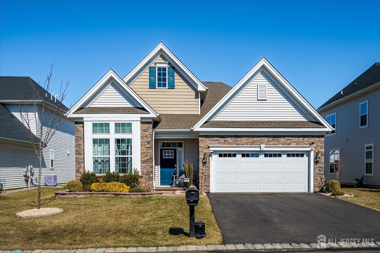 25 Starlight Drive Monroe NJ 08831