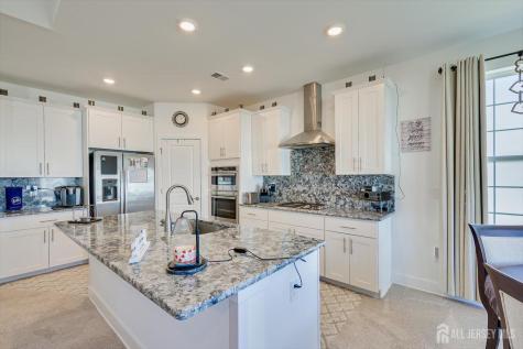 25 Starlight Drive Monroe NJ 08831