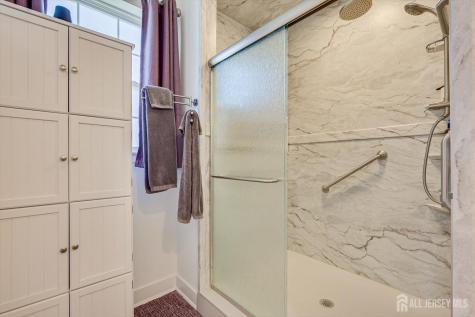25 Starlight Drive Monroe NJ 08831