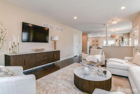1529 Paxton Lane Monroe NJ 08831