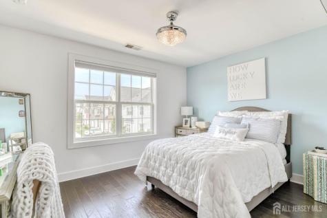 1529 Paxton Lane Monroe NJ 08831