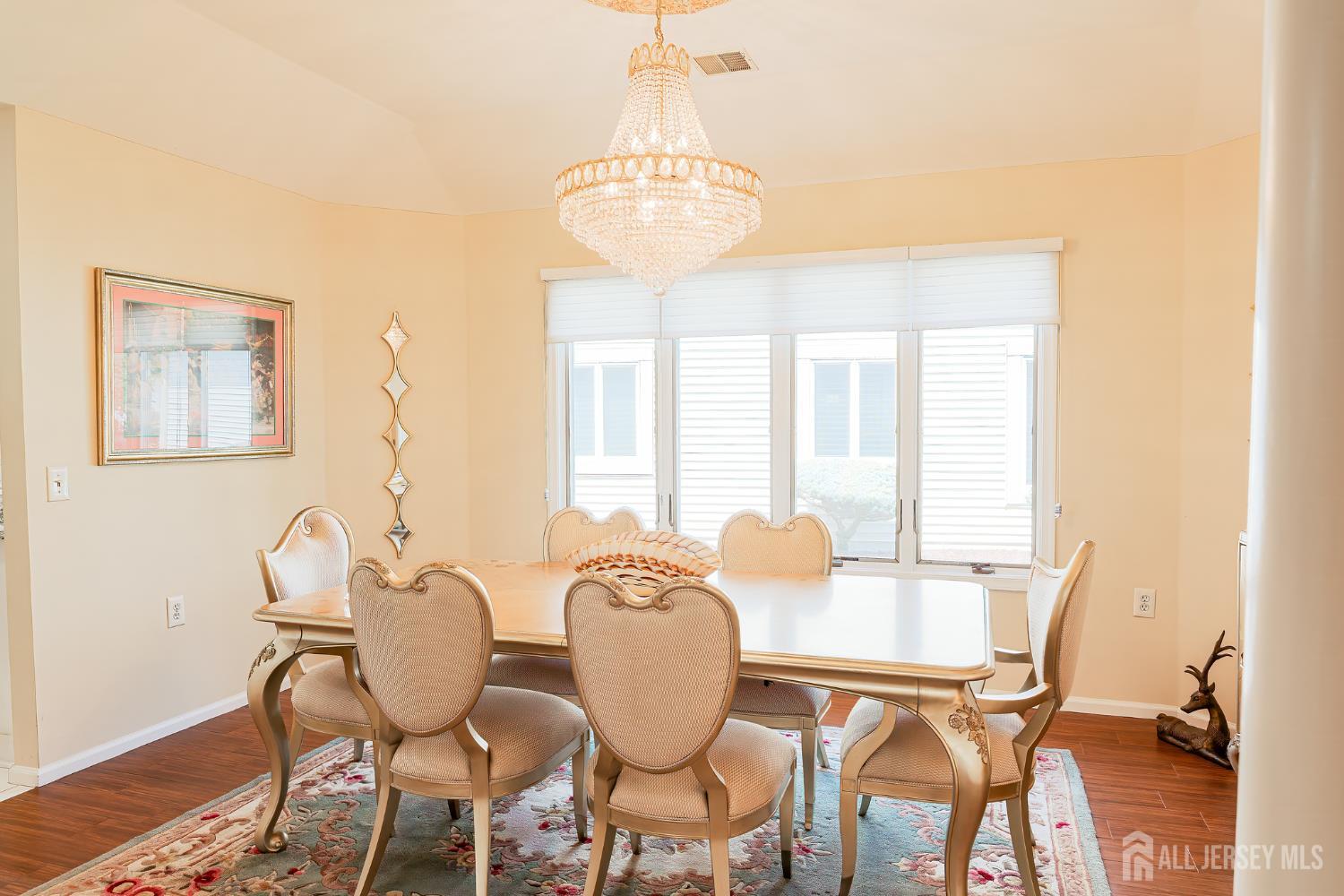 28 Brighton Court Monroe NJ 08831