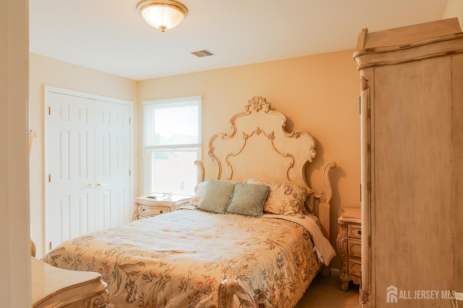 28 Brighton Court Monroe NJ 08831