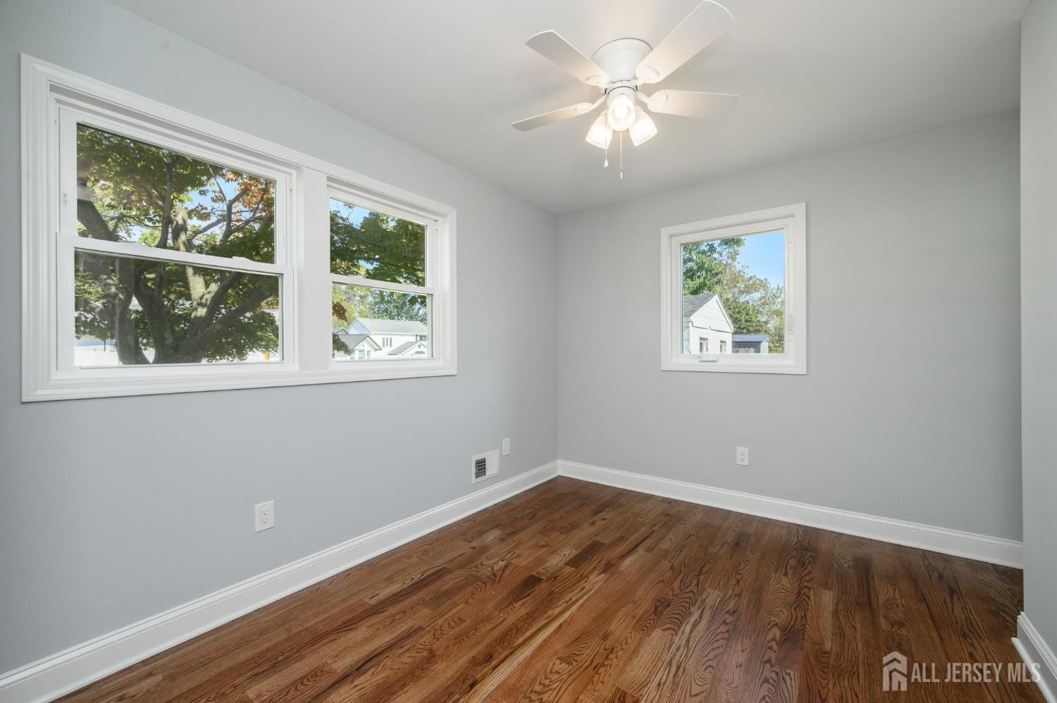 270 Alpine Way Old Bridge NJ 08879